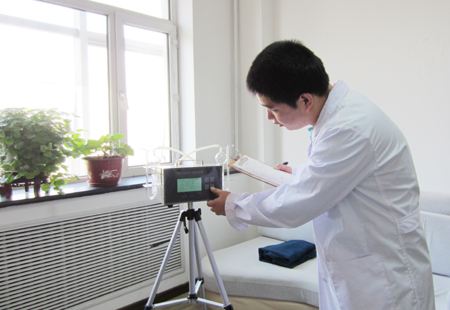 聞所未聞！施工人員治理甲醛居然靠鼻子聞，這樣的假除甲醛公司您還在選嗎？