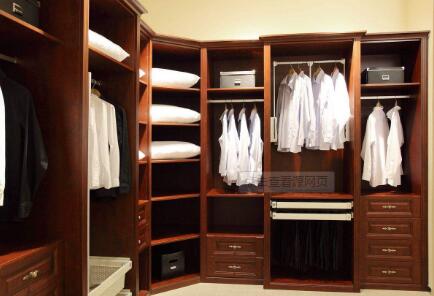 入住新房總生怪?。坎∫蛟谀睦?？