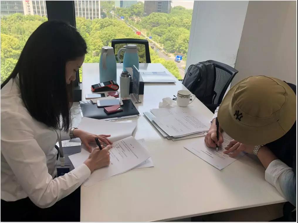 熱烈祝賀代總簽約創(chuàng)綠家保定市區(qū)級代理！