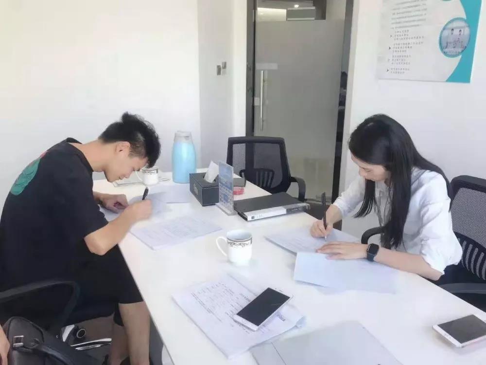 熱烈祝賀劉總簽約創(chuàng)綠家浙江省臺(tái)州市區(qū)級(jí)代理！