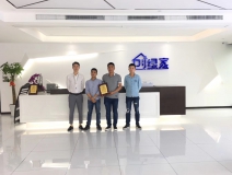 熱烈祝賀楊總、吳總、甘總簽約創(chuàng)綠家長(zhǎng)沙市區(qū)級(jí)代理！